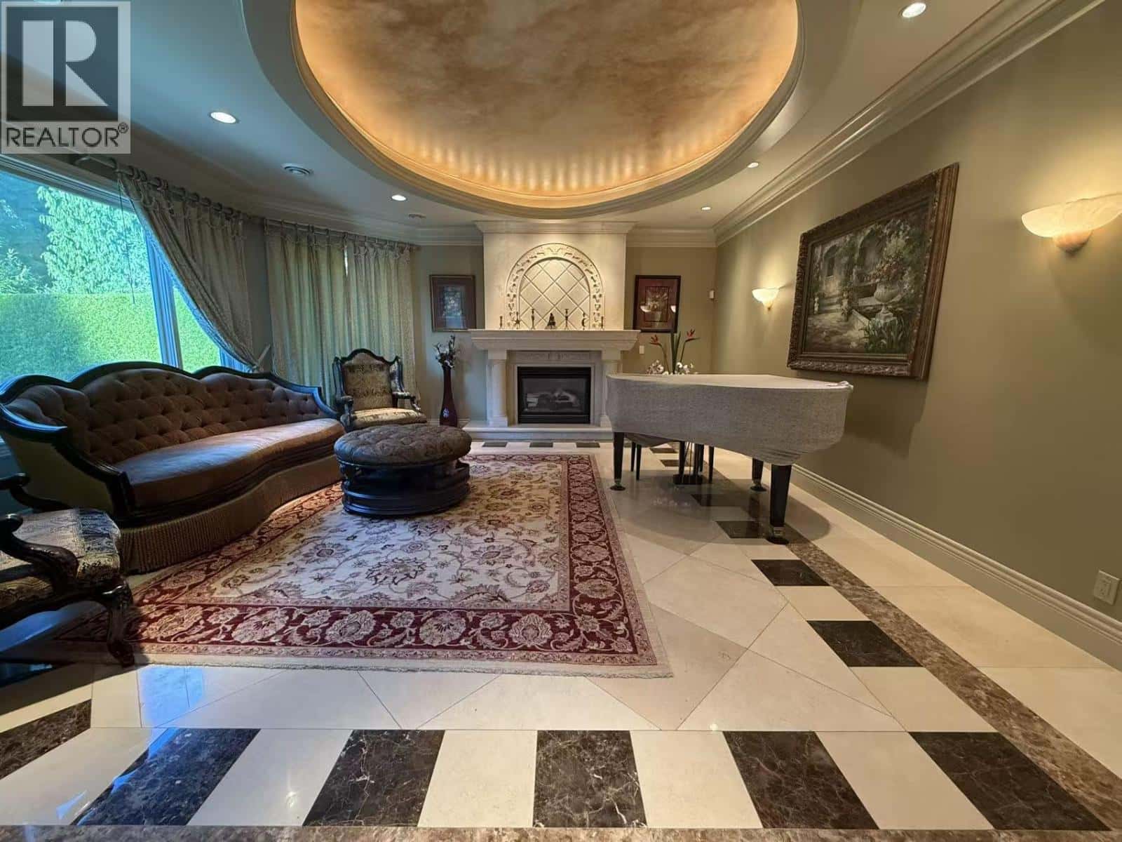 West Vancouver — West Vancouver - Photo 3 of 30