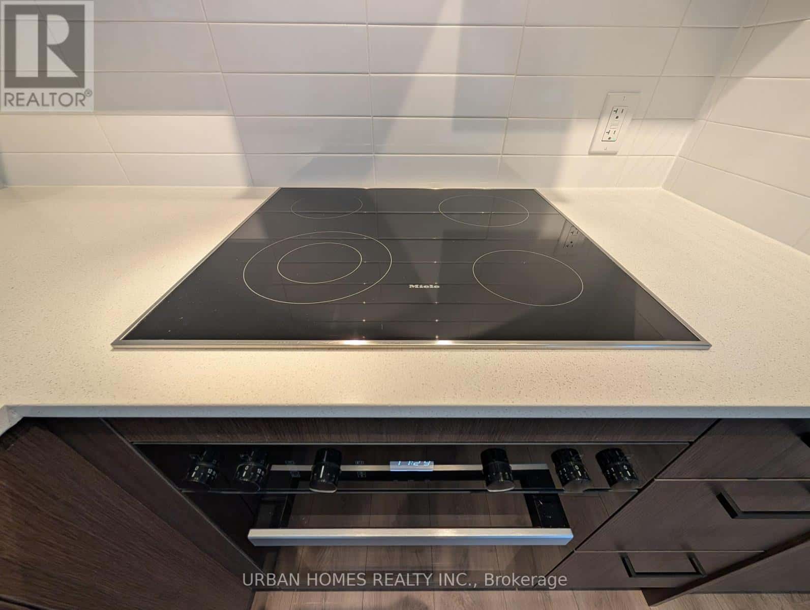 Toronto (Banbury-Don Mills) — Toronto (Banbury-Don Mills) - Photo 2 of 16