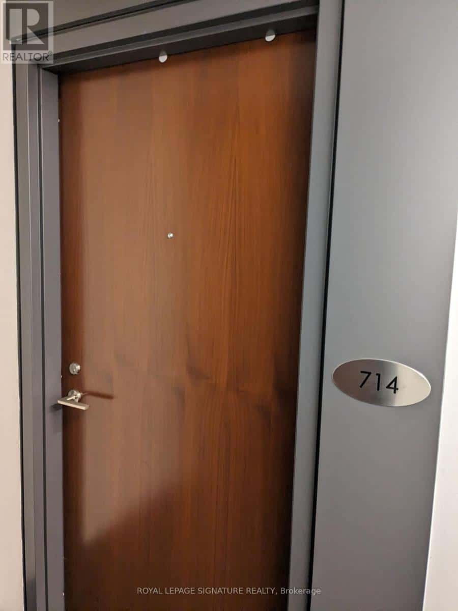 Toronto (Yorkdale-Glen Park) — Toronto (Yorkdale-Glen Park) - Photo 5 of 8