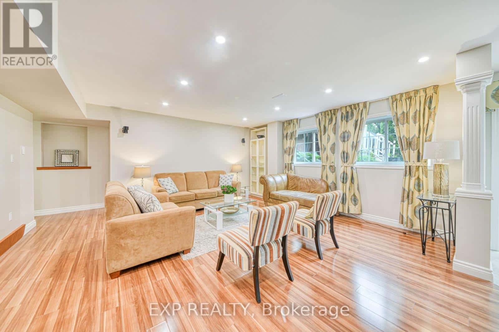 Hamilton (Meadowlands) — Hamilton (Meadowlands) - Photo 5 of 30