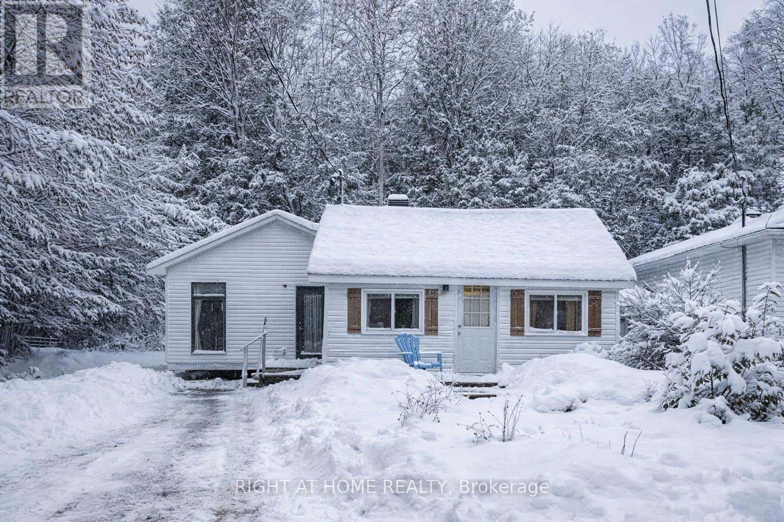 15 Willis James Lane