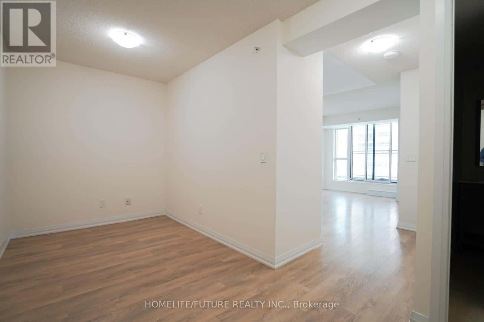 Toronto (Woburn) — Toronto (Woburn) - Photo 2 of 15