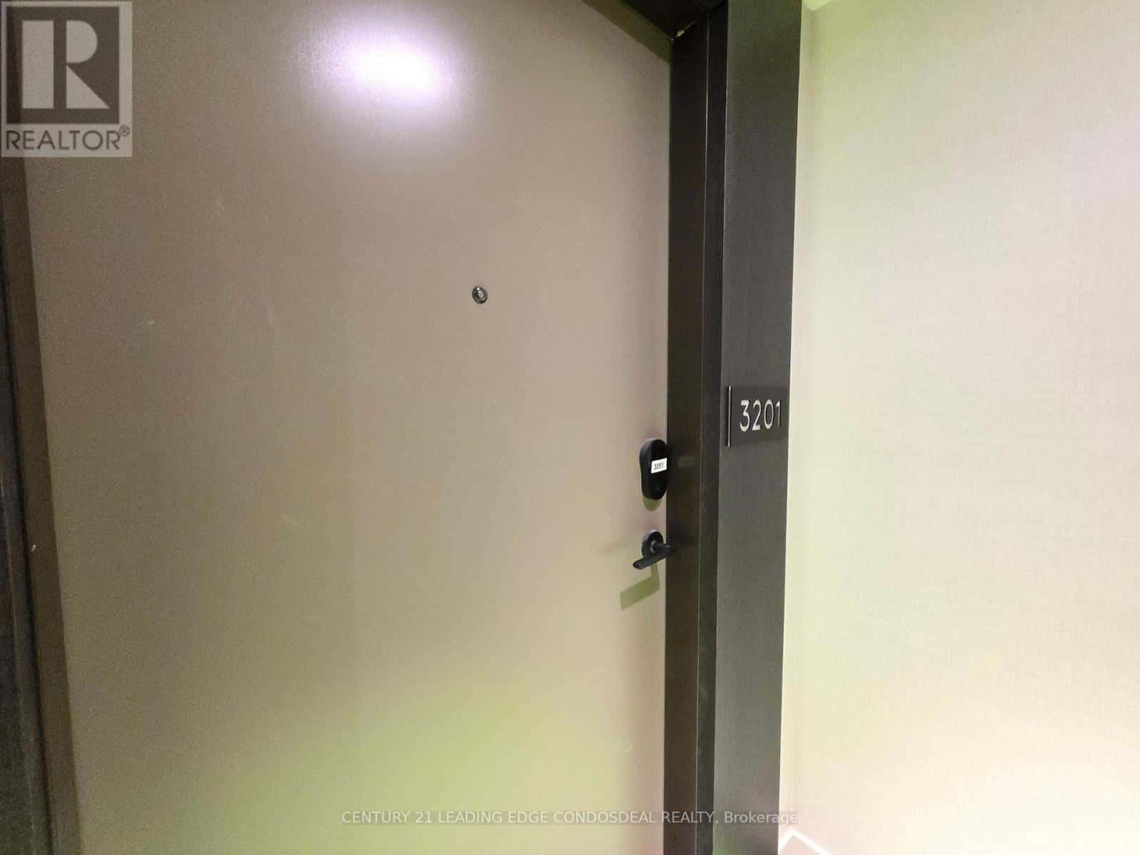 Mississauga (City Centre) — Mississauga (City Centre) - Photo 2 of 19