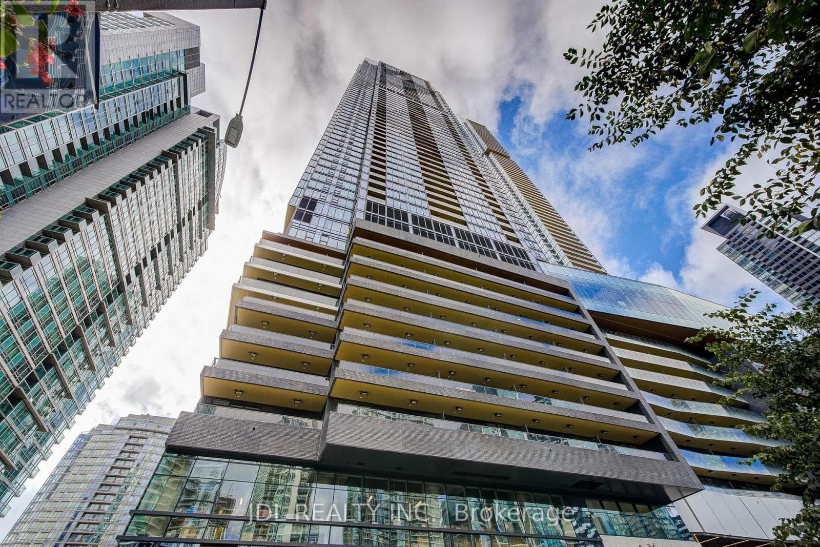 Toronto (Waterfront Communities) — Toronto (Waterfront Communities) - Main photo