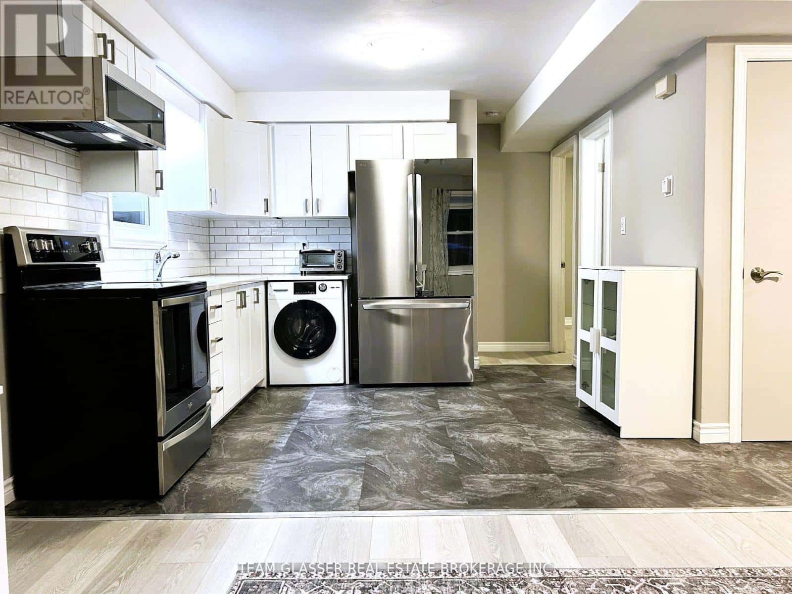 London East (East C) — London East (East C) - Photo 3 of 50