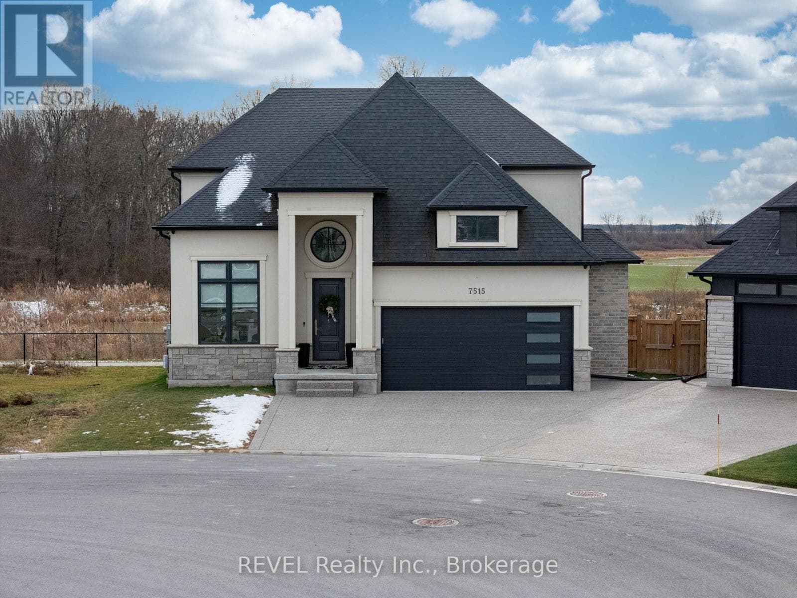 Niagara Falls (Brown) — Niagara Falls (Brown) - Main photo