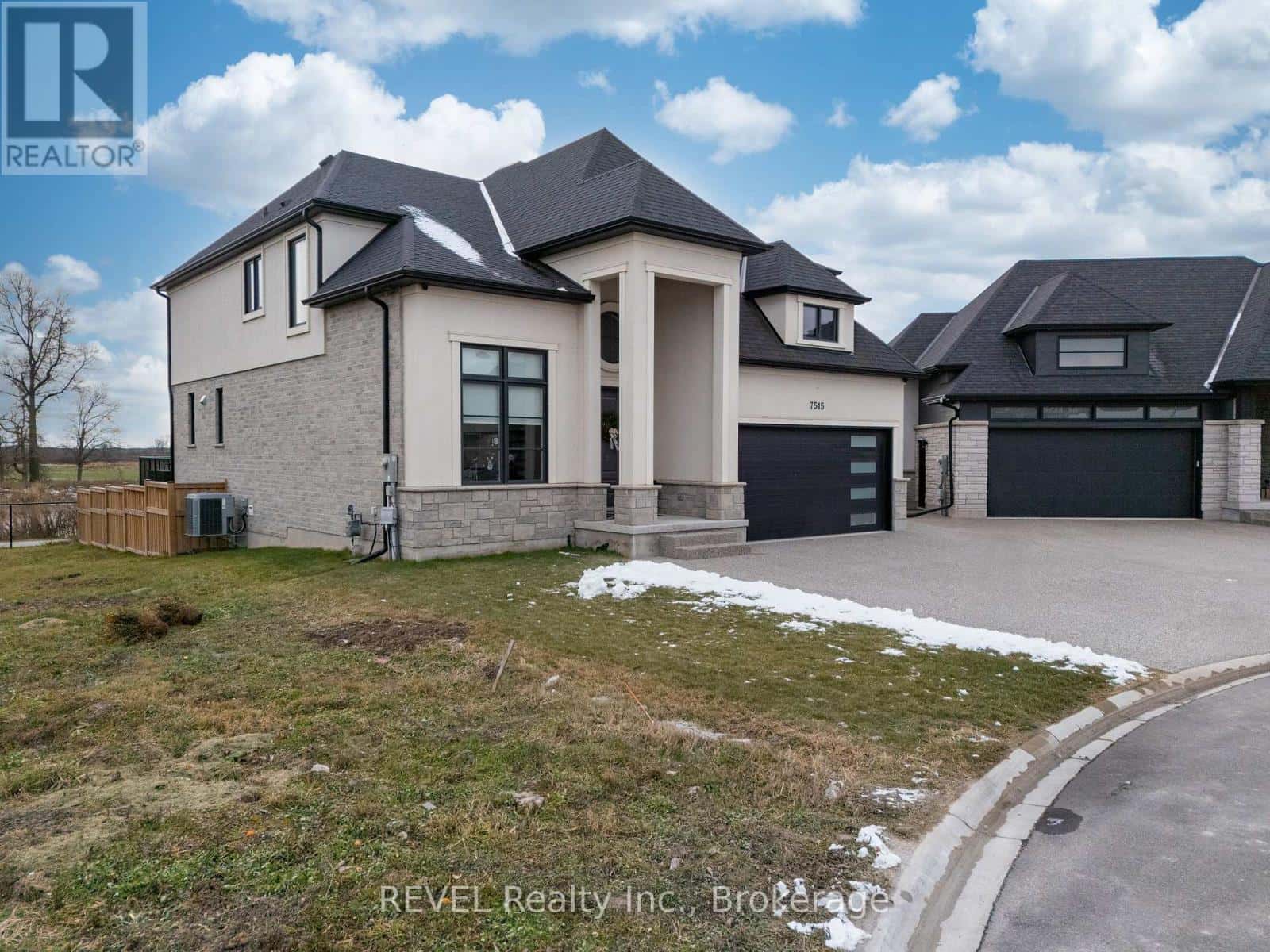 Niagara Falls (Brown) — Niagara Falls (Brown) - Photo 3 of 49