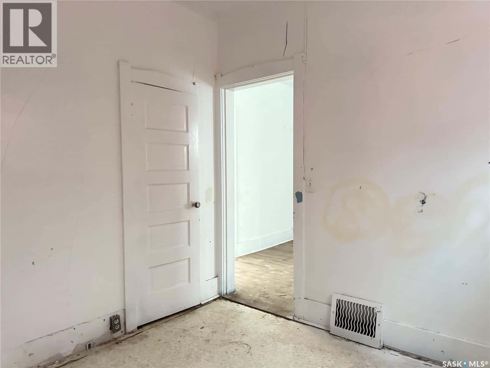 Mcleod Rm No. 185 — Mcleod Rm No. 185 - Photo 2 of 50