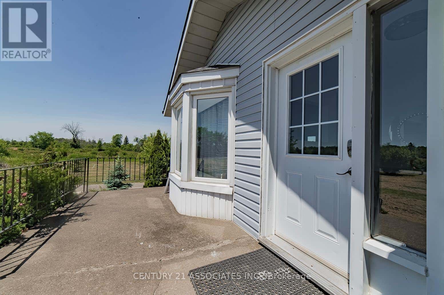 Niagara Falls (Lyons Creek) — Niagara Falls (Lyons Creek) - Photo 3 of 46