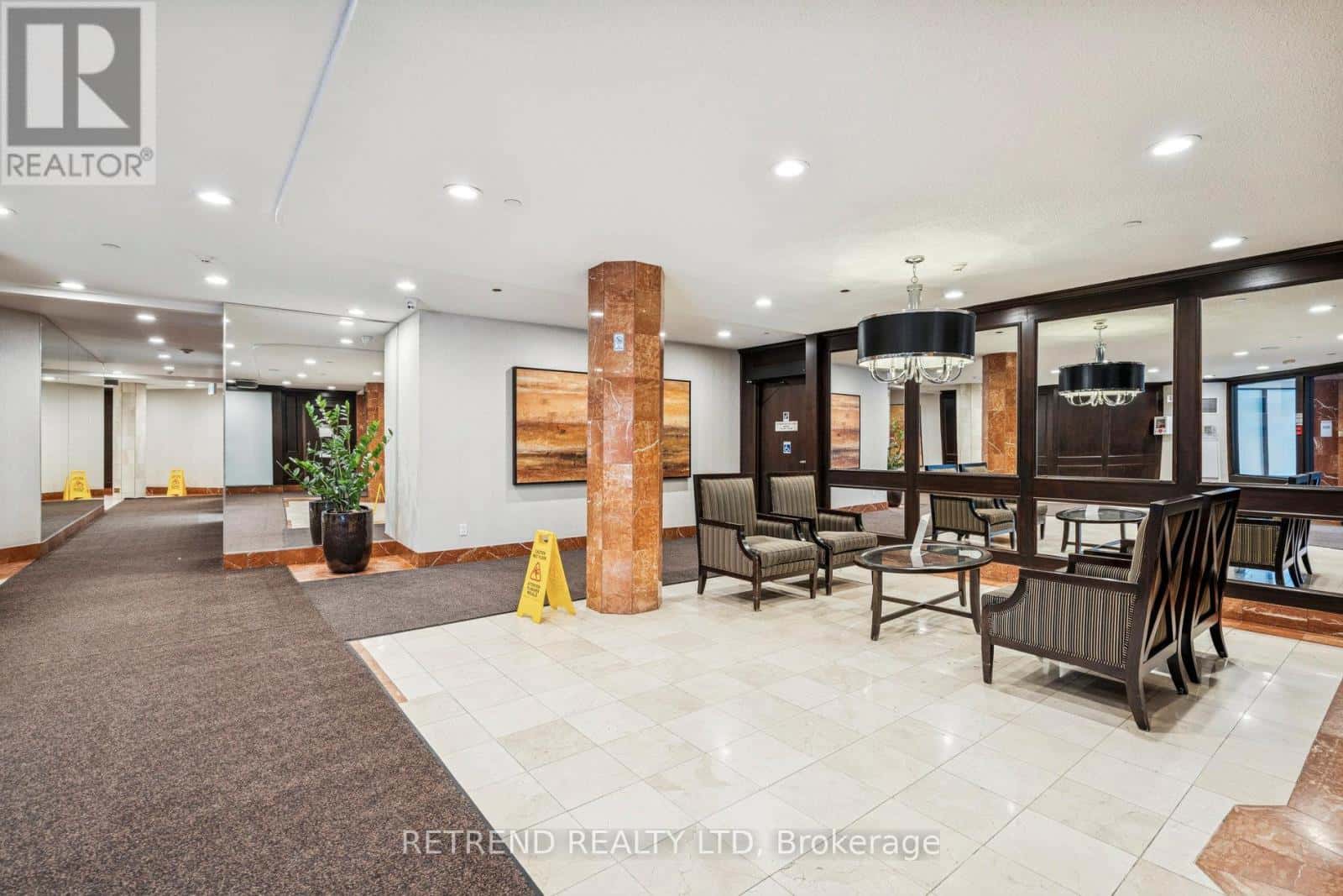 Toronto (Westminster-Branson) — Toronto (Westminster-Branson) - Photo 3 of 25