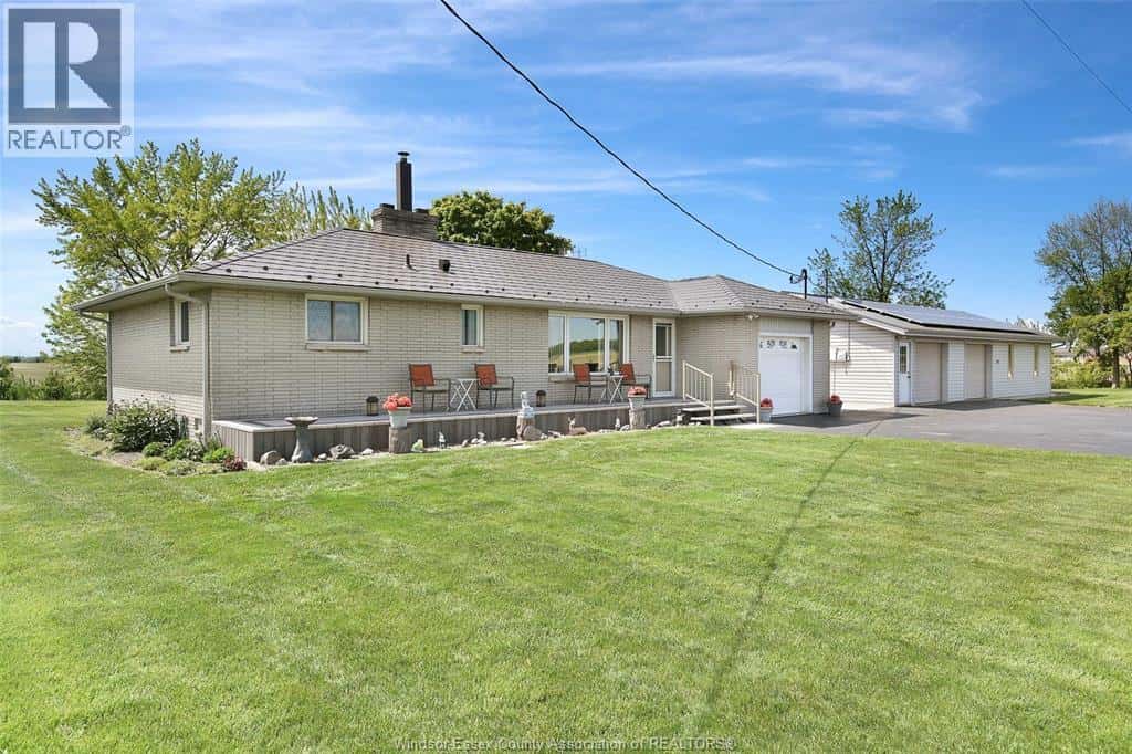 Tecumseh — Tecumseh - Photo 2 of 39