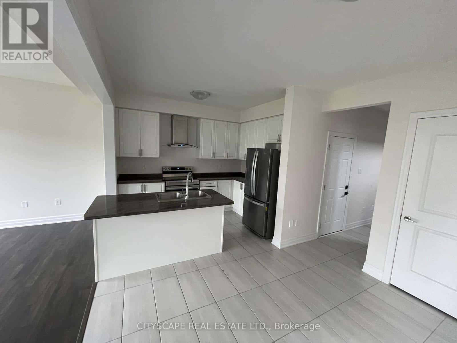 Niagara Falls (Lyons Creek) — Niagara Falls (Lyons Creek) - Photo 3 of 12