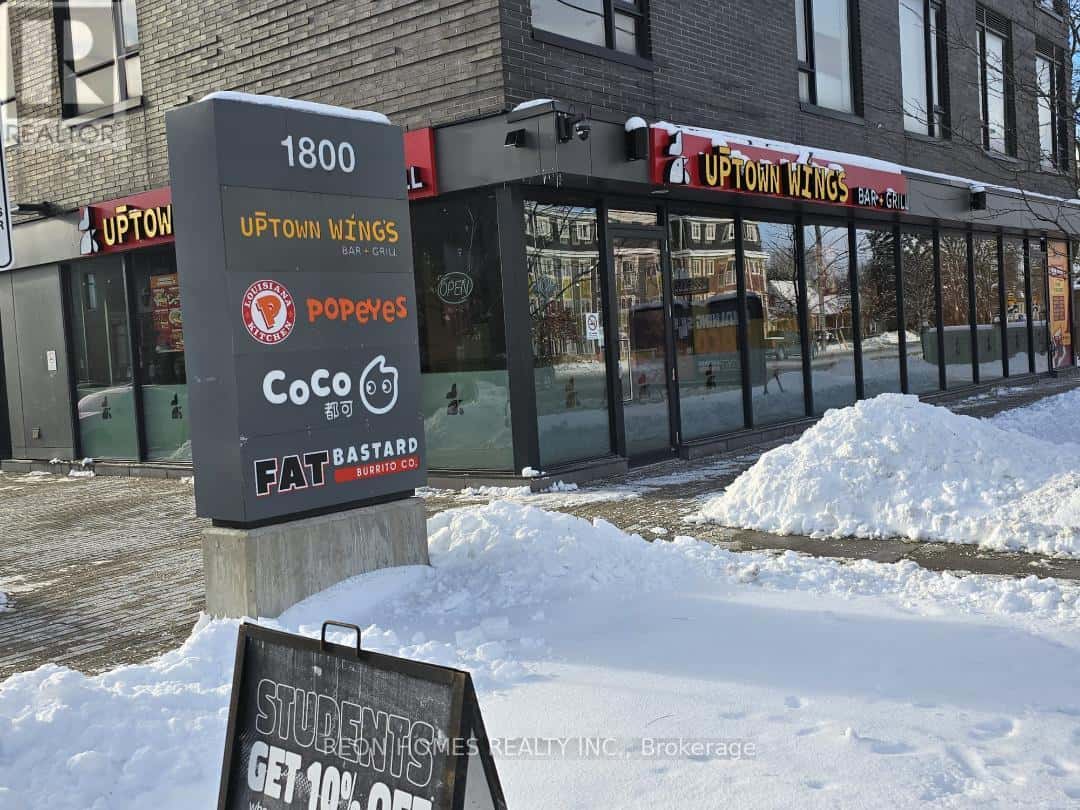 Oshawa (Samac) — Oshawa (Samac) - Photo 2 of 17