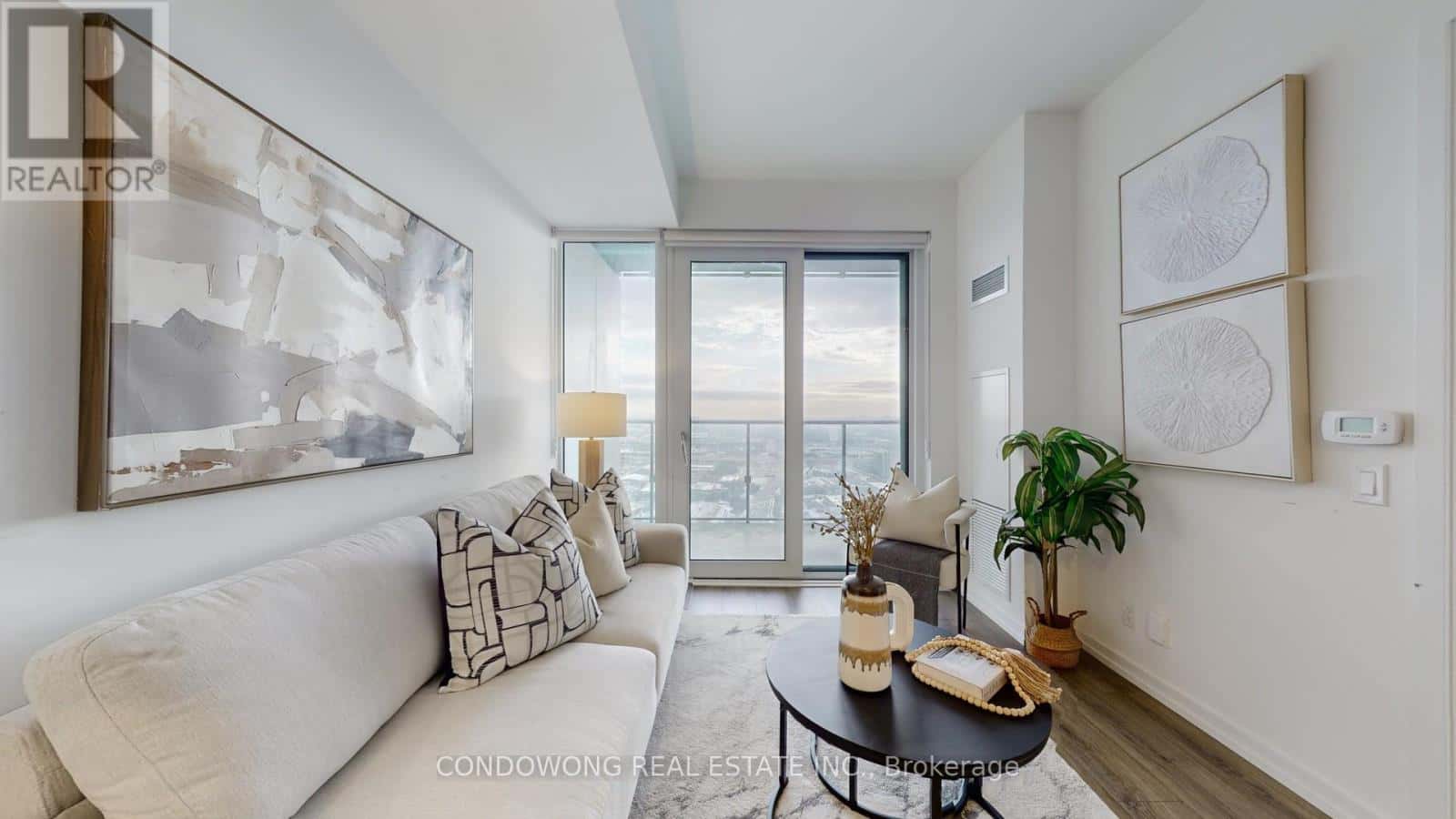 Vaughan (Vaughan Corporate Centre) — Vaughan (Vaughan Corporate Centre) - Photo 2 of 15