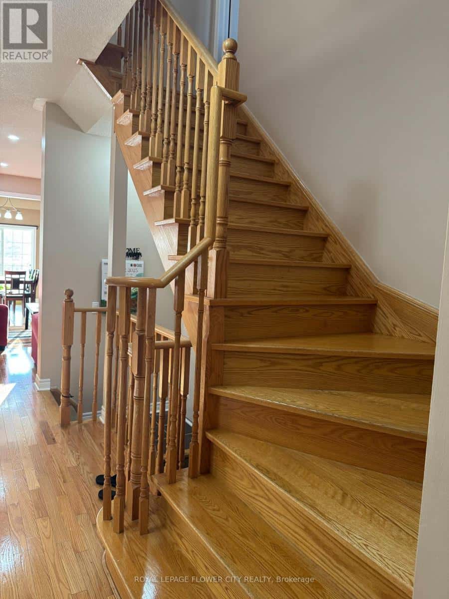 Brampton (Fletcher's Creek Village) — Brampton (Fletcher's Creek Village) - Photo 5 of 48