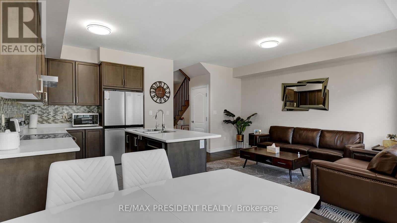 Woolwich — Woolwich - Photo 5 of 37