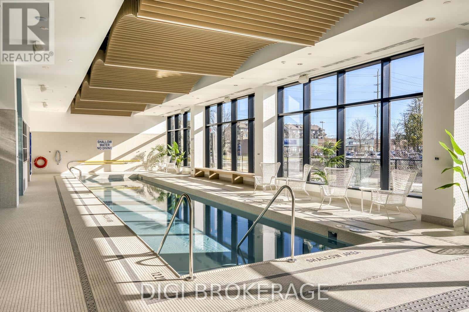 Ottawa — Ottawa - Photo 4 of 50