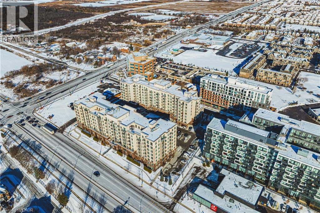 2486 OLD BRONTE Road Unit# 706 — Oakville, Ontario - Photo 3 of 38