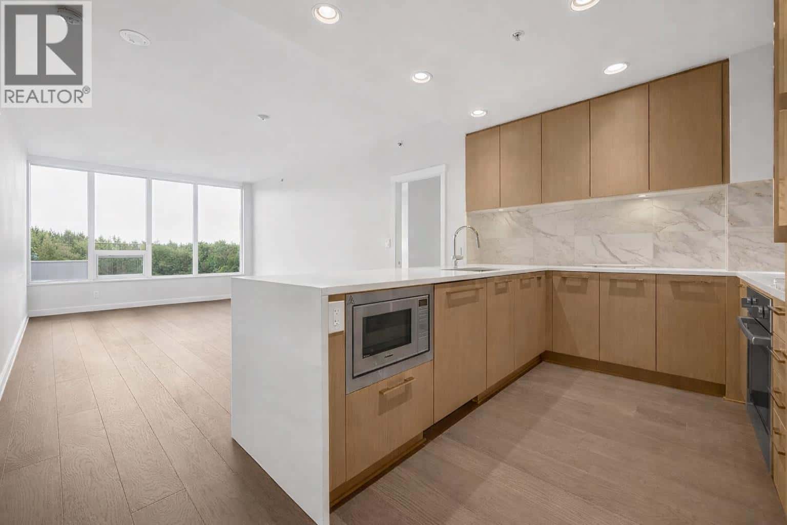 1005 3533 ROSS DRIVE DRIVE — Vancouver - Photo 4 of 12