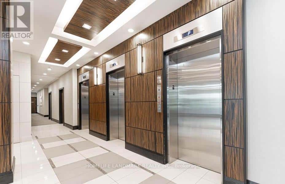 Mississauga (Creditview) — Mississauga (Creditview) - Photo 4 of 25