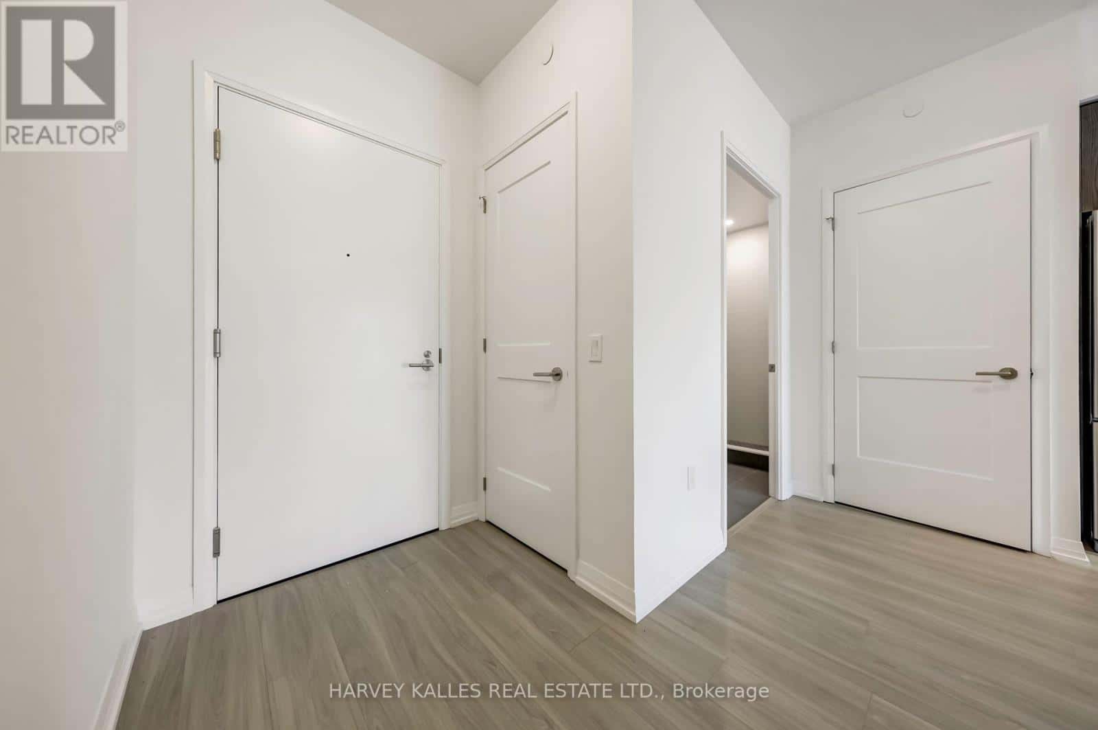 Toronto (Mount Pleasant West) — Toronto (Mount Pleasant West) - Photo 3 of 26