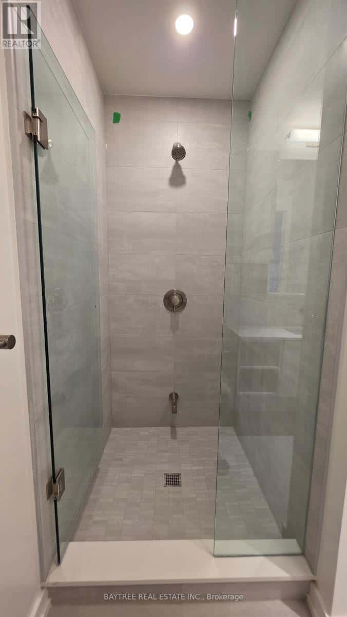 Toronto (Mount Pleasant West) — Toronto (Mount Pleasant West) - Photo 4 of 32