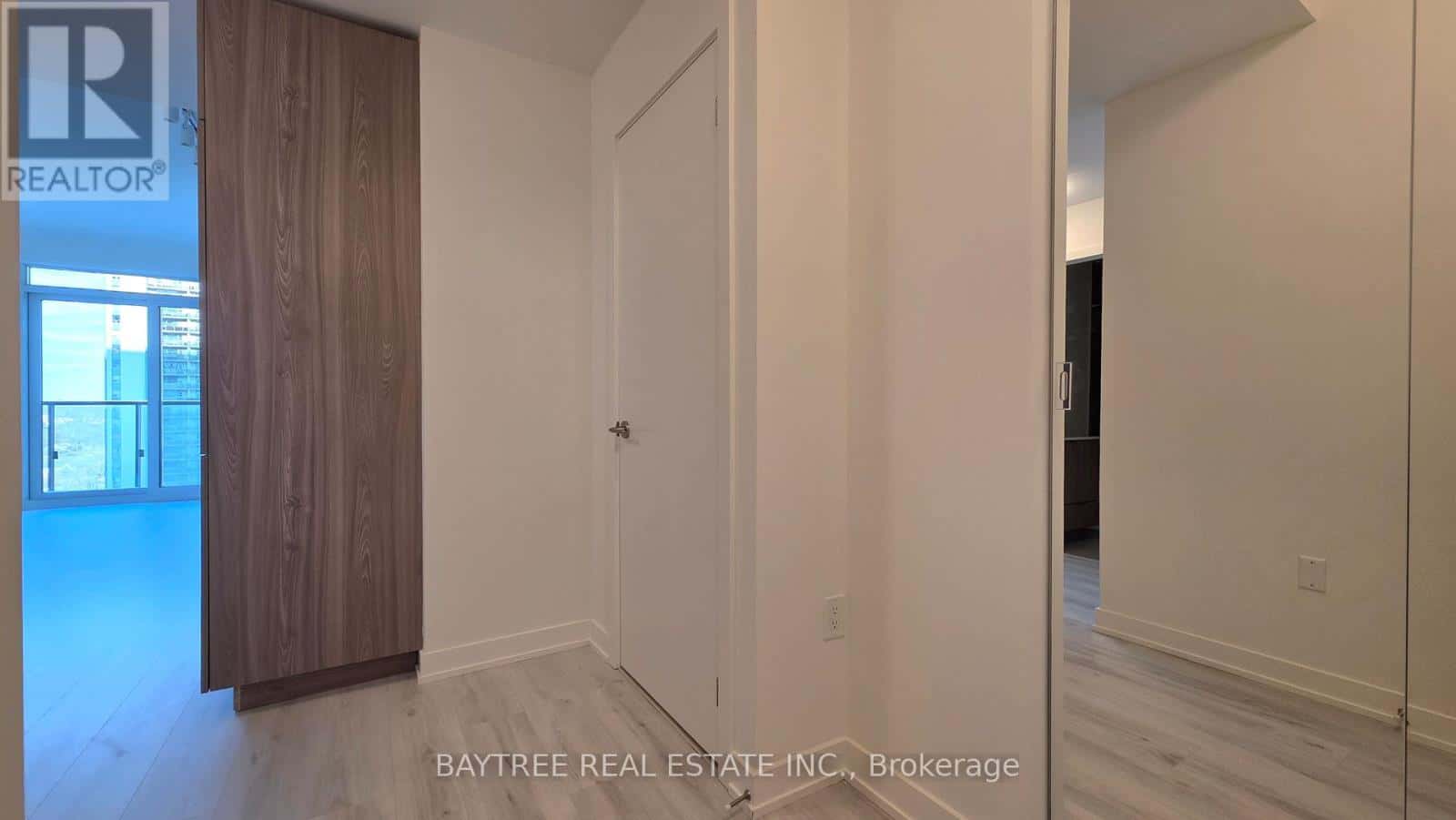 Toronto (Mount Pleasant West) — Toronto (Mount Pleasant West) - Photo 3 of 36