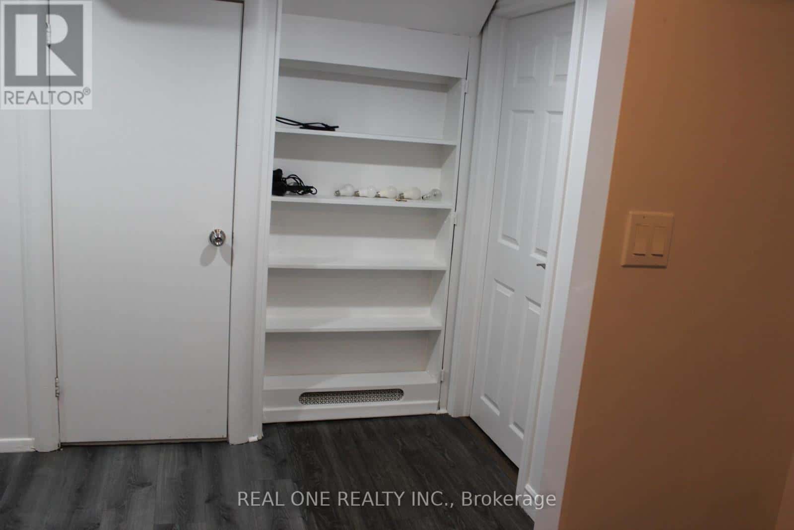 30 MAIDA VALE — Toronto (Ionview) - Photo 4 of 17