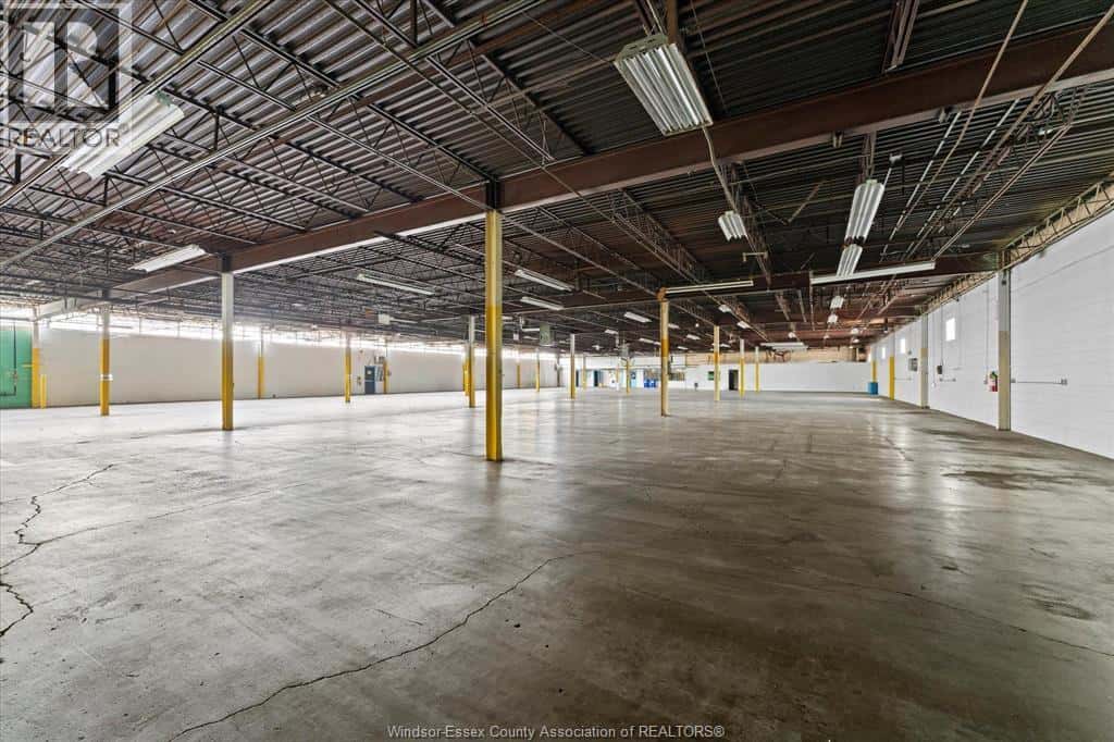 1701 SHEPHERD STREET Unit# B — Windsor - Photo 4 of 47