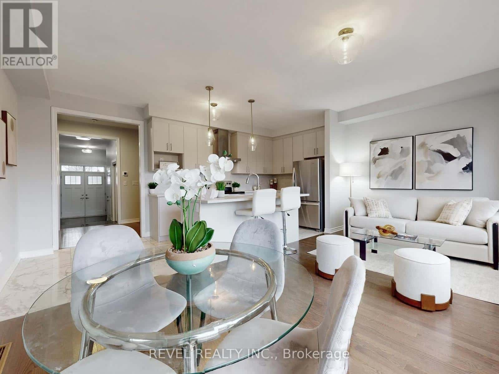 4 PARADISE WAY — Whitby (Rolling Acres) - Photo 2 of 37