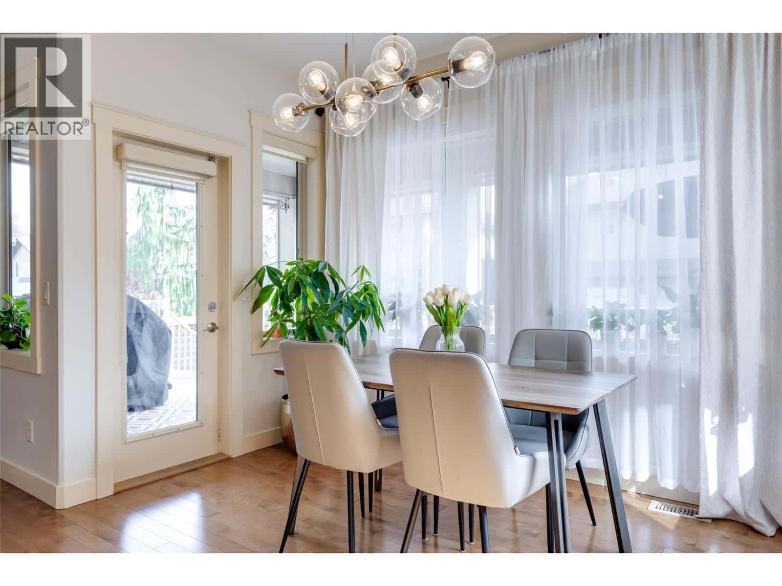 2841 Bentley Road — West Kelowna, British Columbia - Photo 5 of 24