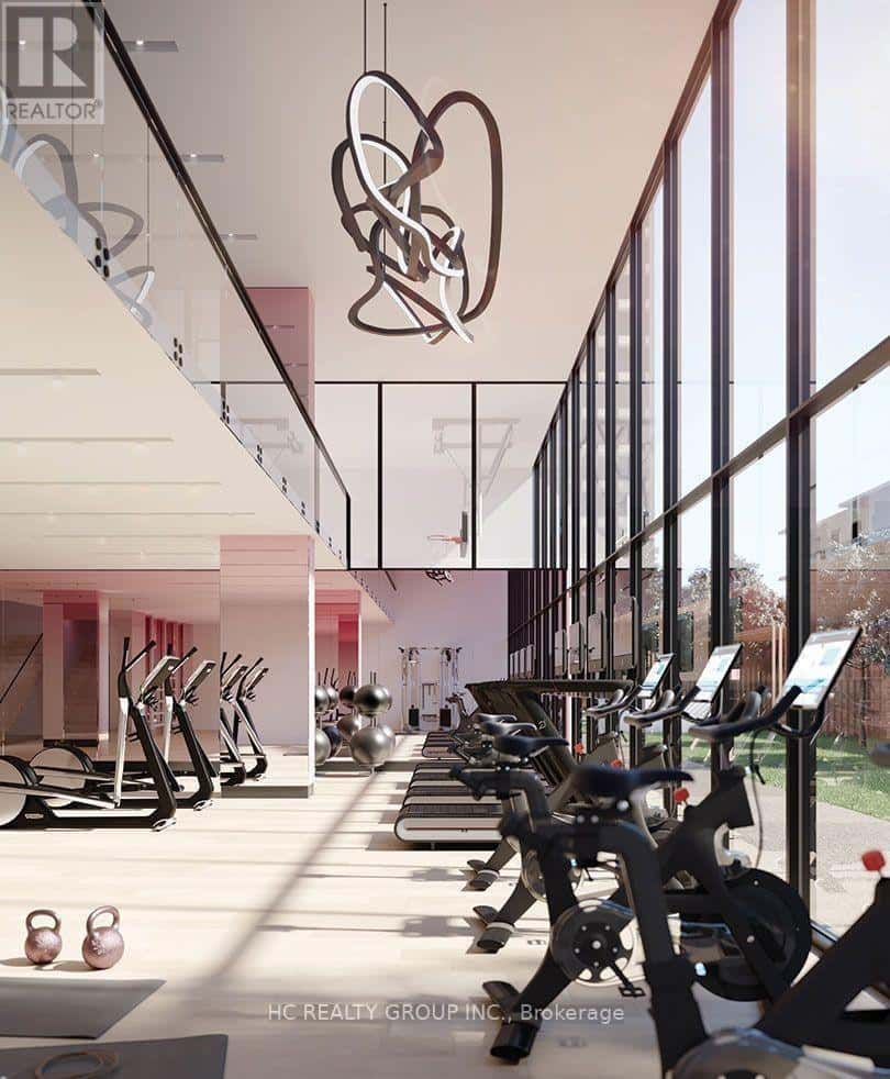 Toronto (Mount Pleasant West) — Toronto (Mount Pleasant West) - Photo 3 of 9