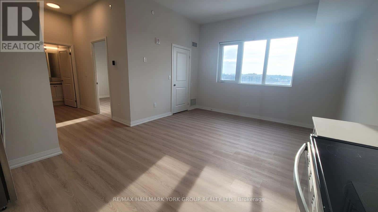 Richmond Hill (Oak Ridges) — Richmond Hill (Oak Ridges) - Photo 4 of 10