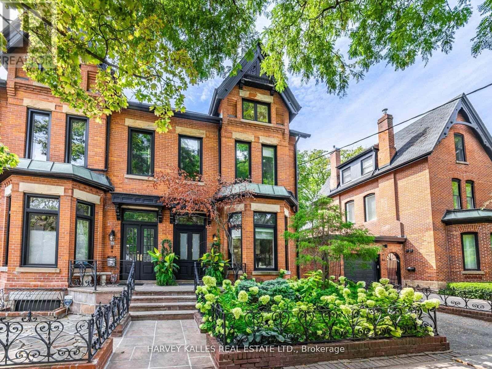 Toronto (Annex) — Toronto (Annex) - Photo 2 of 45