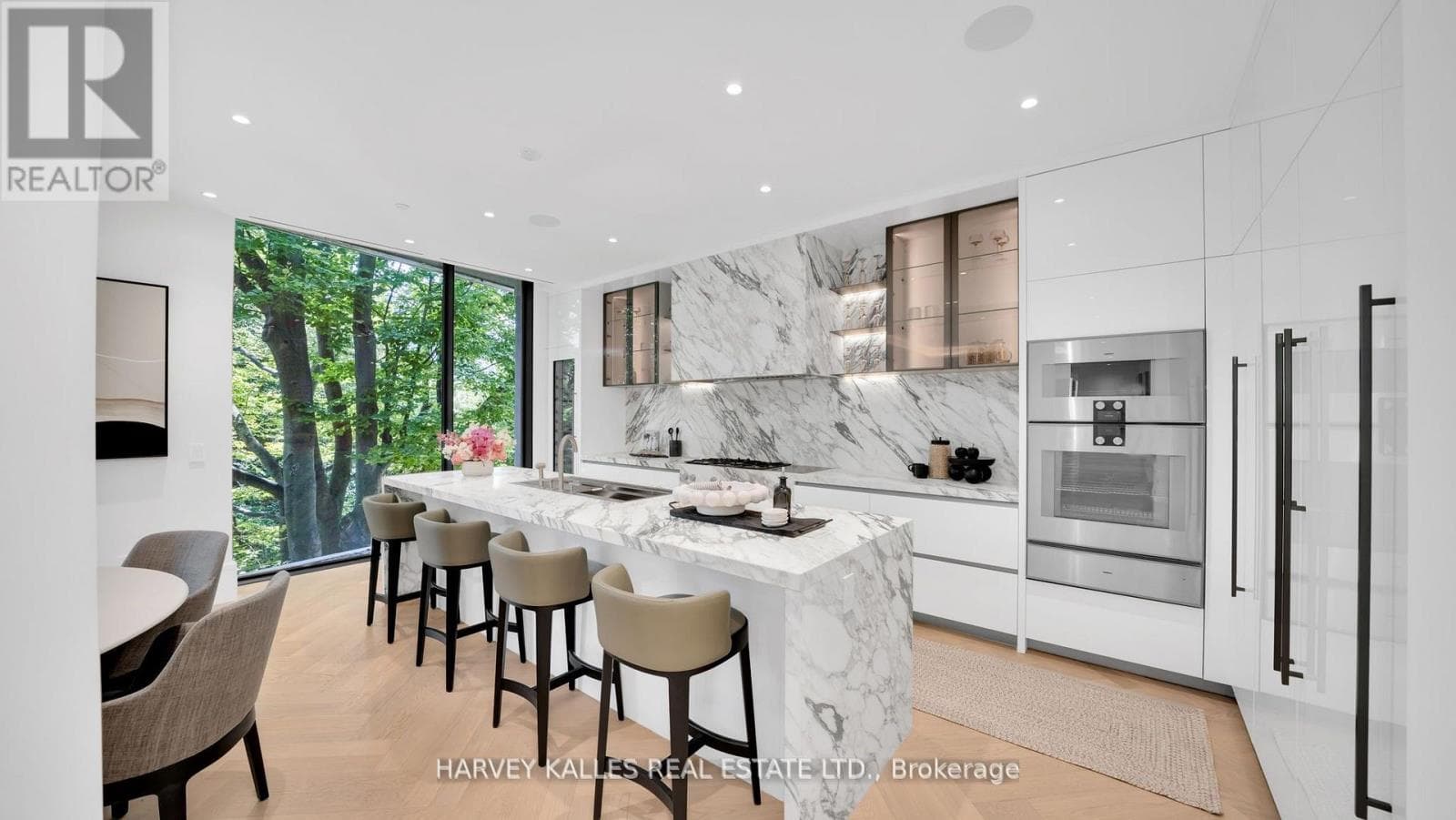 Toronto (Rosedale-Moore Park) — Toronto (Rosedale-Moore Park) - Main photo