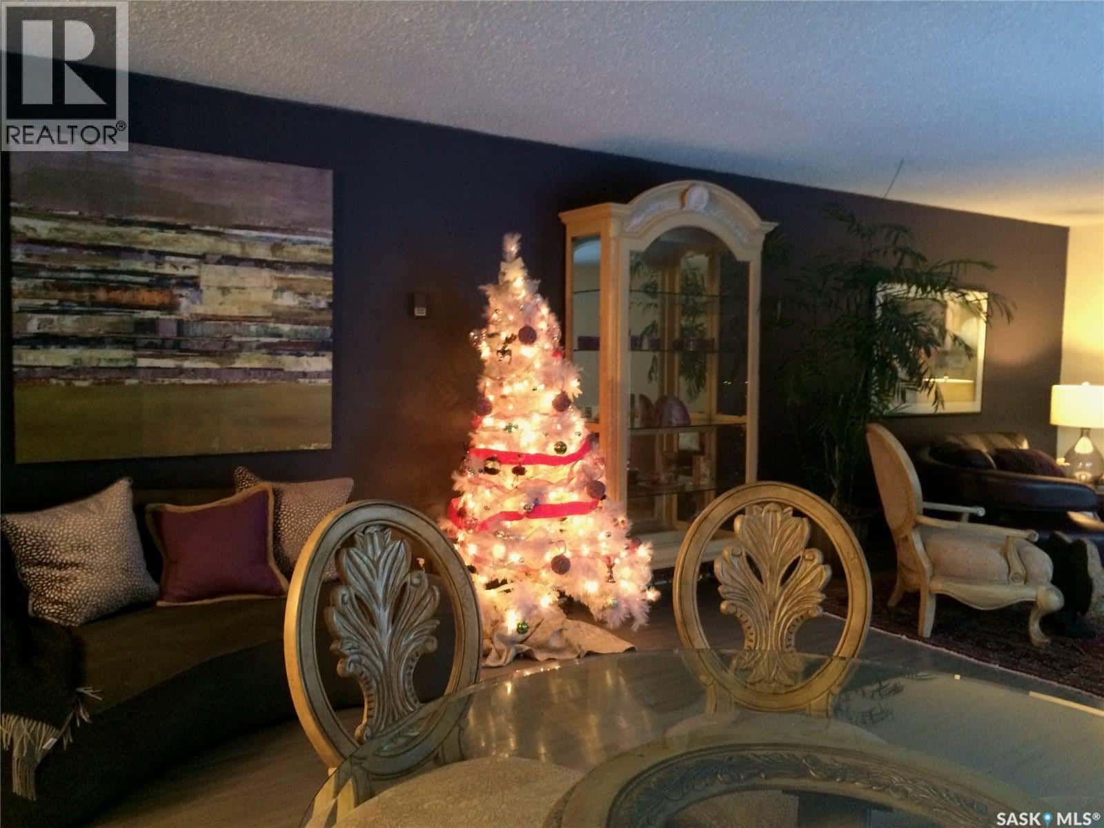 Shamrock Rm No. 134 — Shamrock Rm No. 134 - Photo 5 of 46