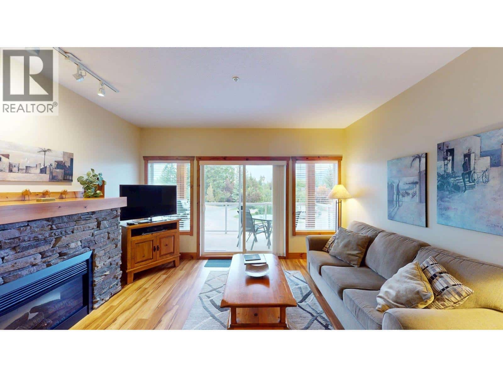 701 14A Crescent Unit# 213 I — Invermere, British Columbia - Photo 4 of 66