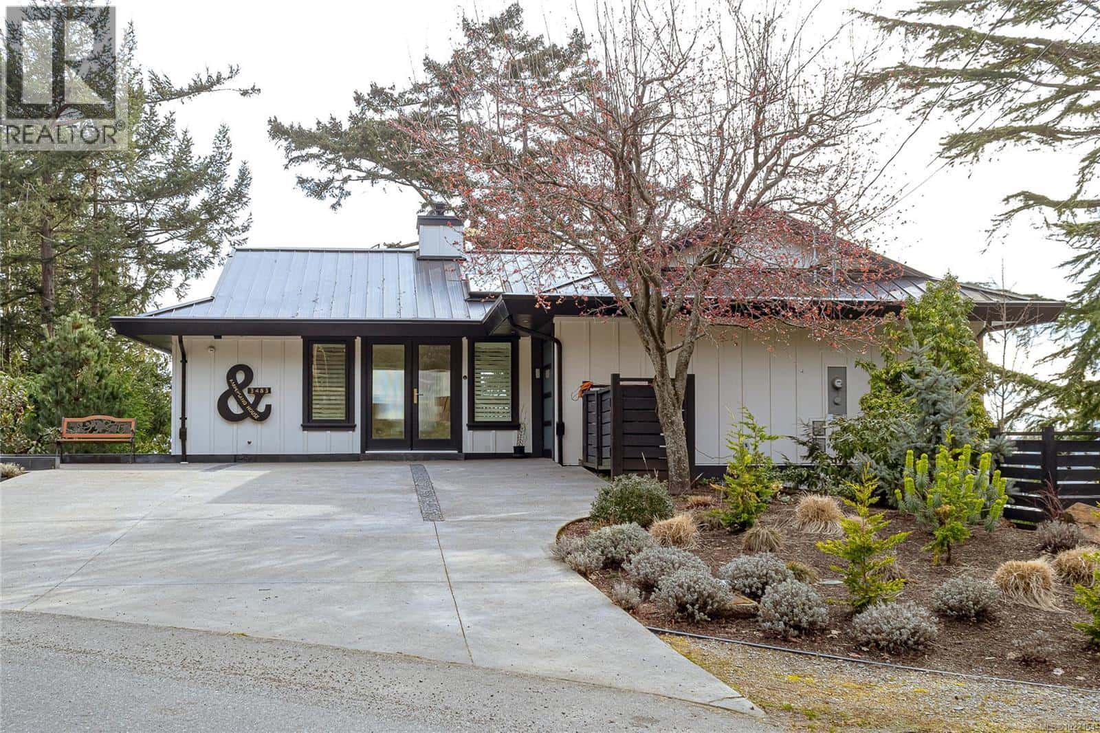 Nanoose Bay — Nanoose Bay - Photo 4 of 54