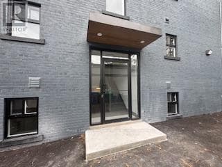 Mississauga (Port Credit) — Mississauga (Port Credit) - Main photo