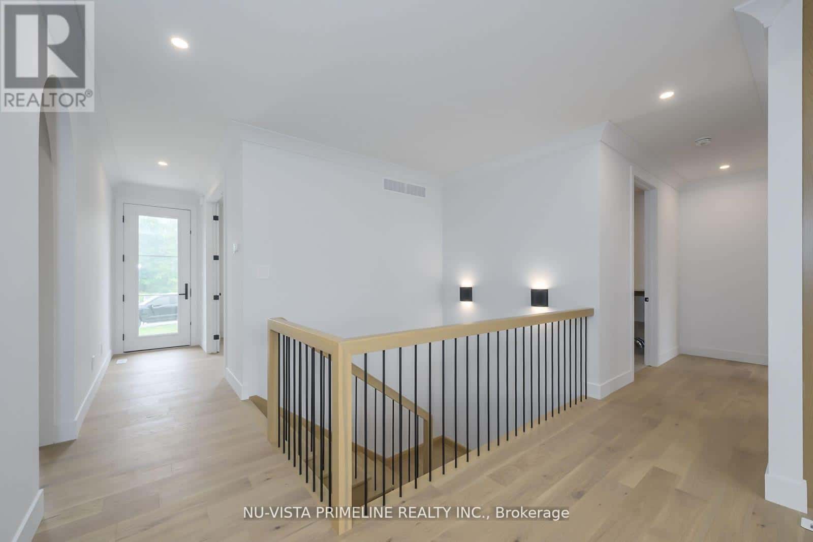 Middlesex Centre (Ilderton) — Middlesex Centre (Ilderton) - Photo 3 of 43