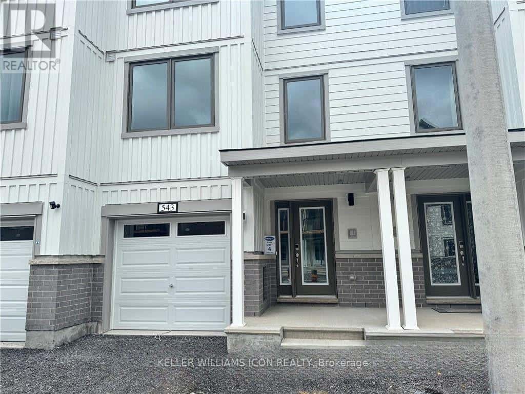 543 WOVEN PRIVATE — Ottawa - Photo 2 of 23