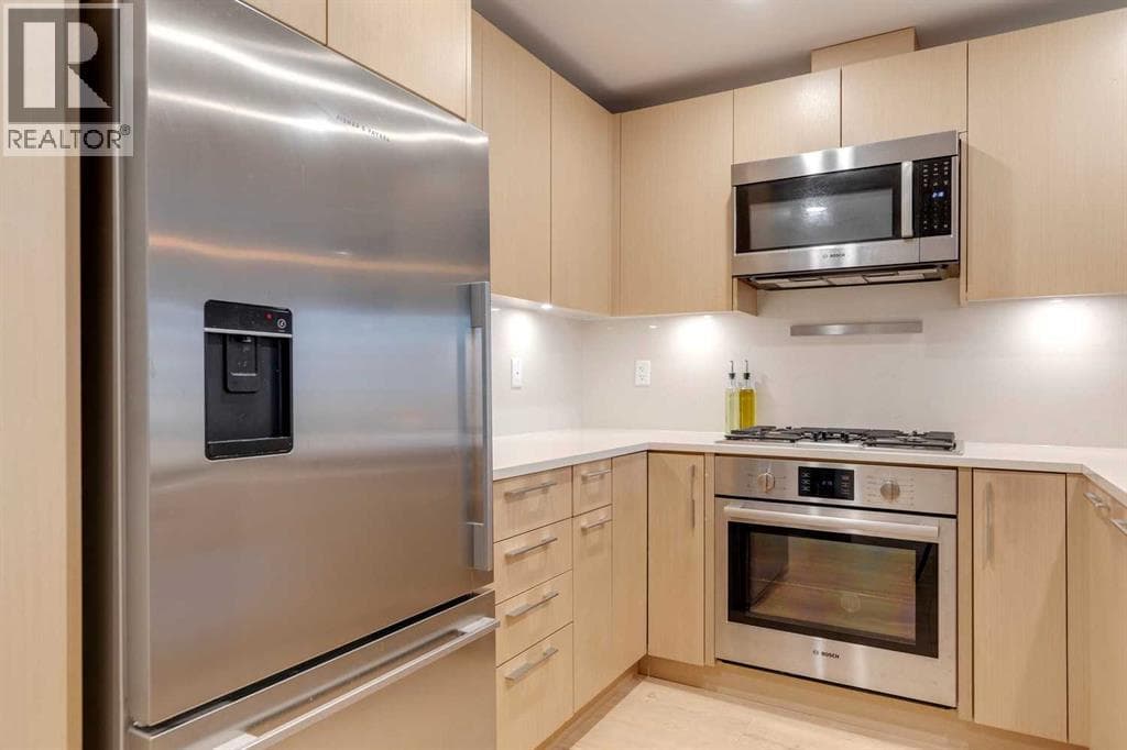 Calgary — Calgary - Main photo