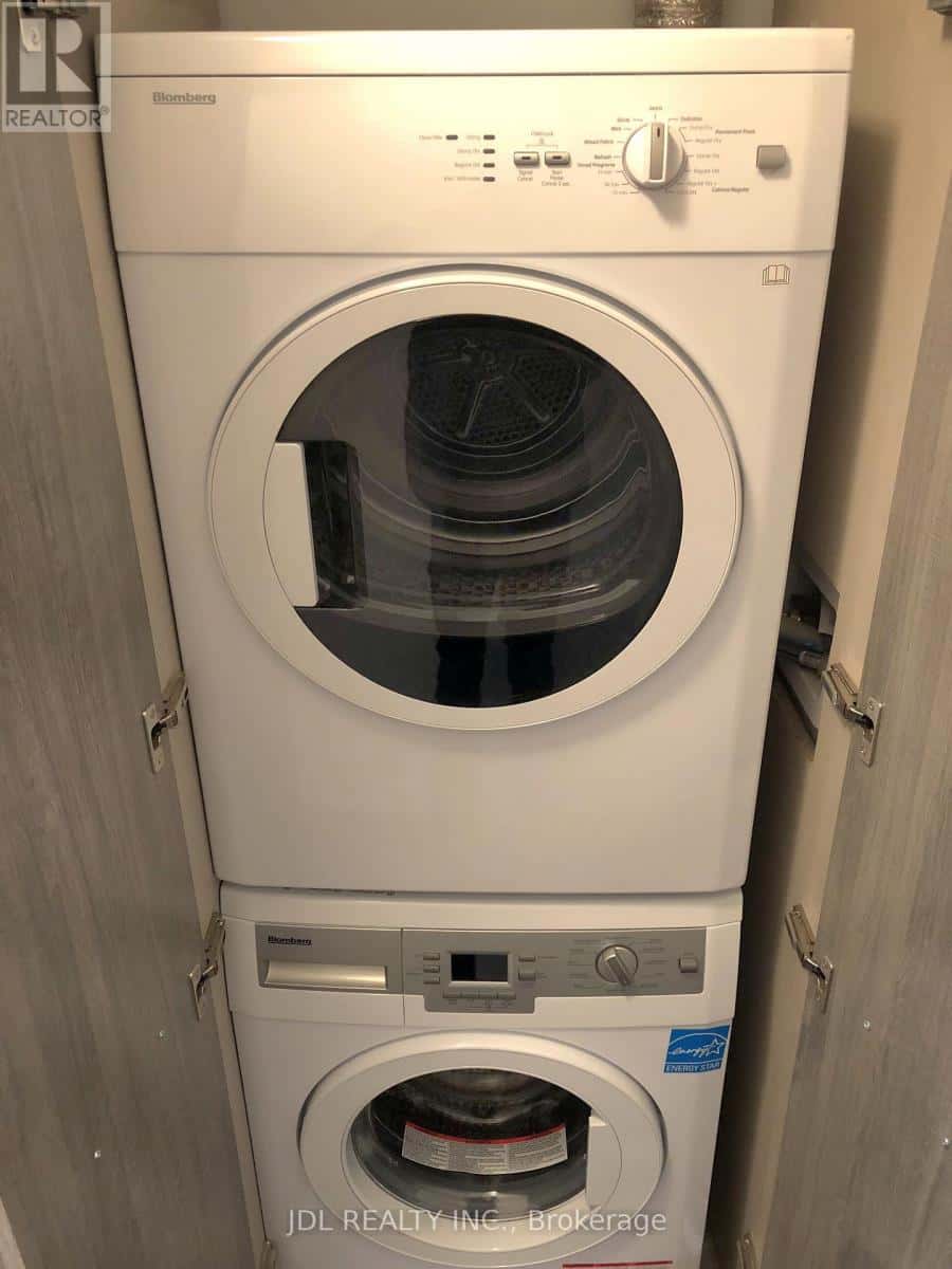 1406 - 50 CHARLES STREET E — Toronto (Church-Yonge Corridor) - Photo 2 of 8