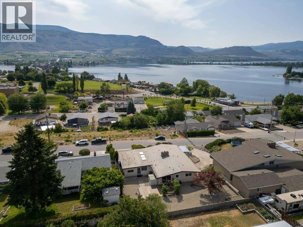 6602 NIGHTHAWK Drive — Osoyoos, British Columbia - Photo 3 of 72