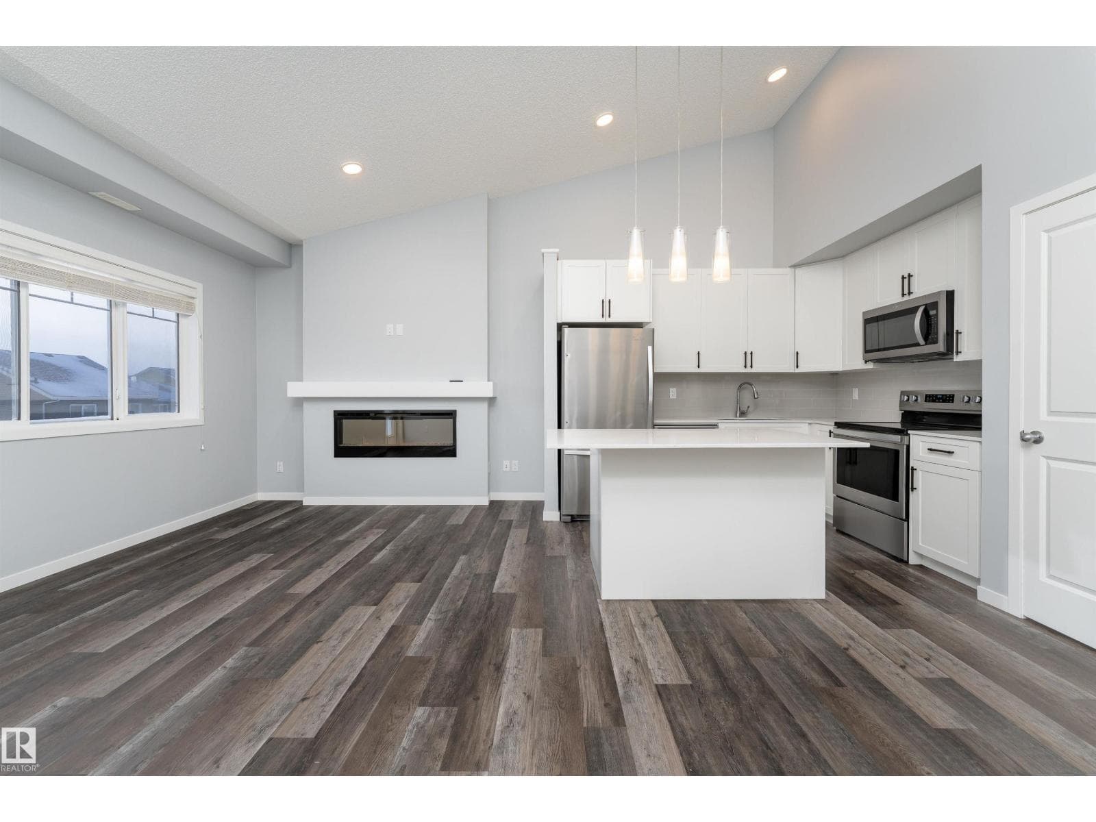 #56 3305 Orchards LI SW SW — Edmonton, Alberta - Main photo