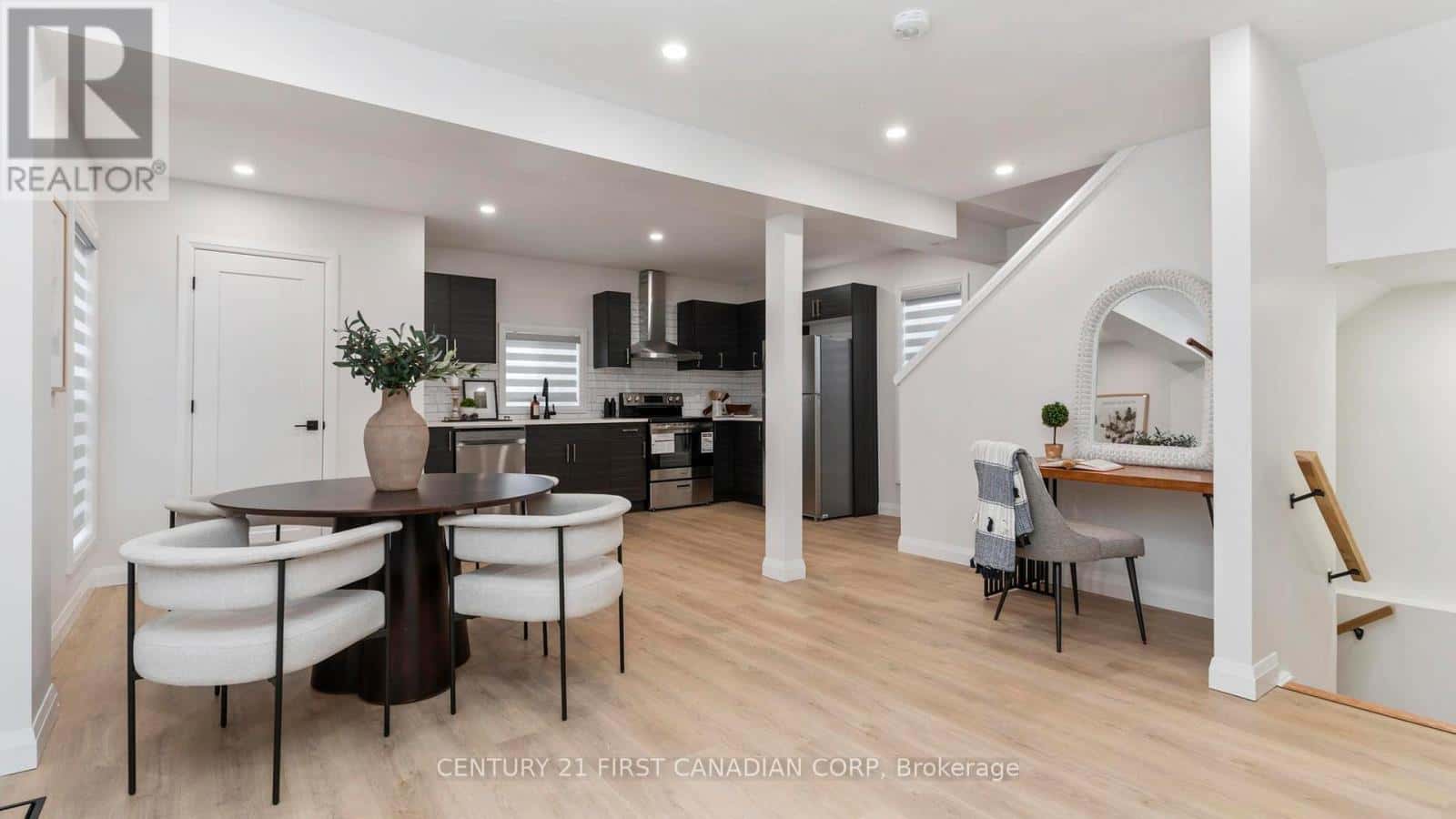 London East (East L) — London East (East L) - Photo 5 of 32