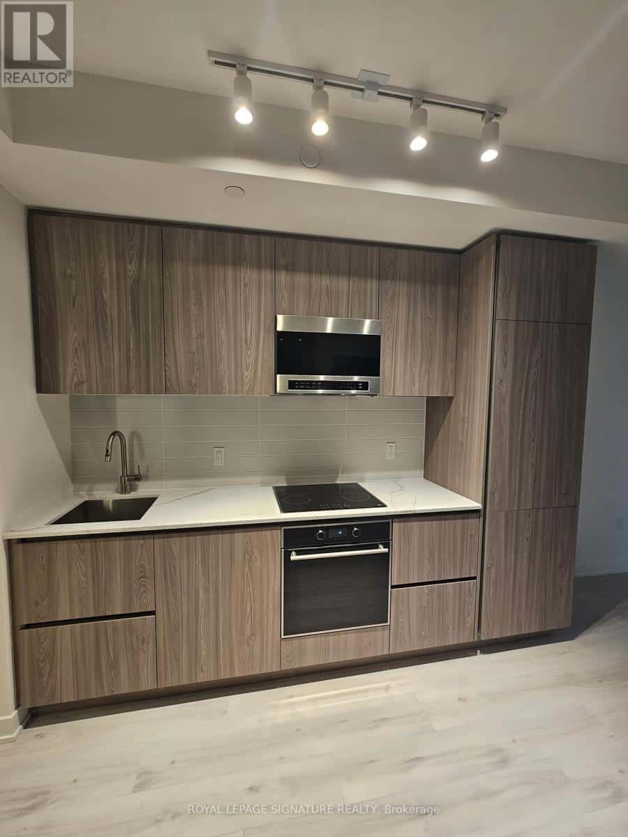 Toronto (Mount Pleasant West) — Toronto (Mount Pleasant West) - Photo 3 of 24