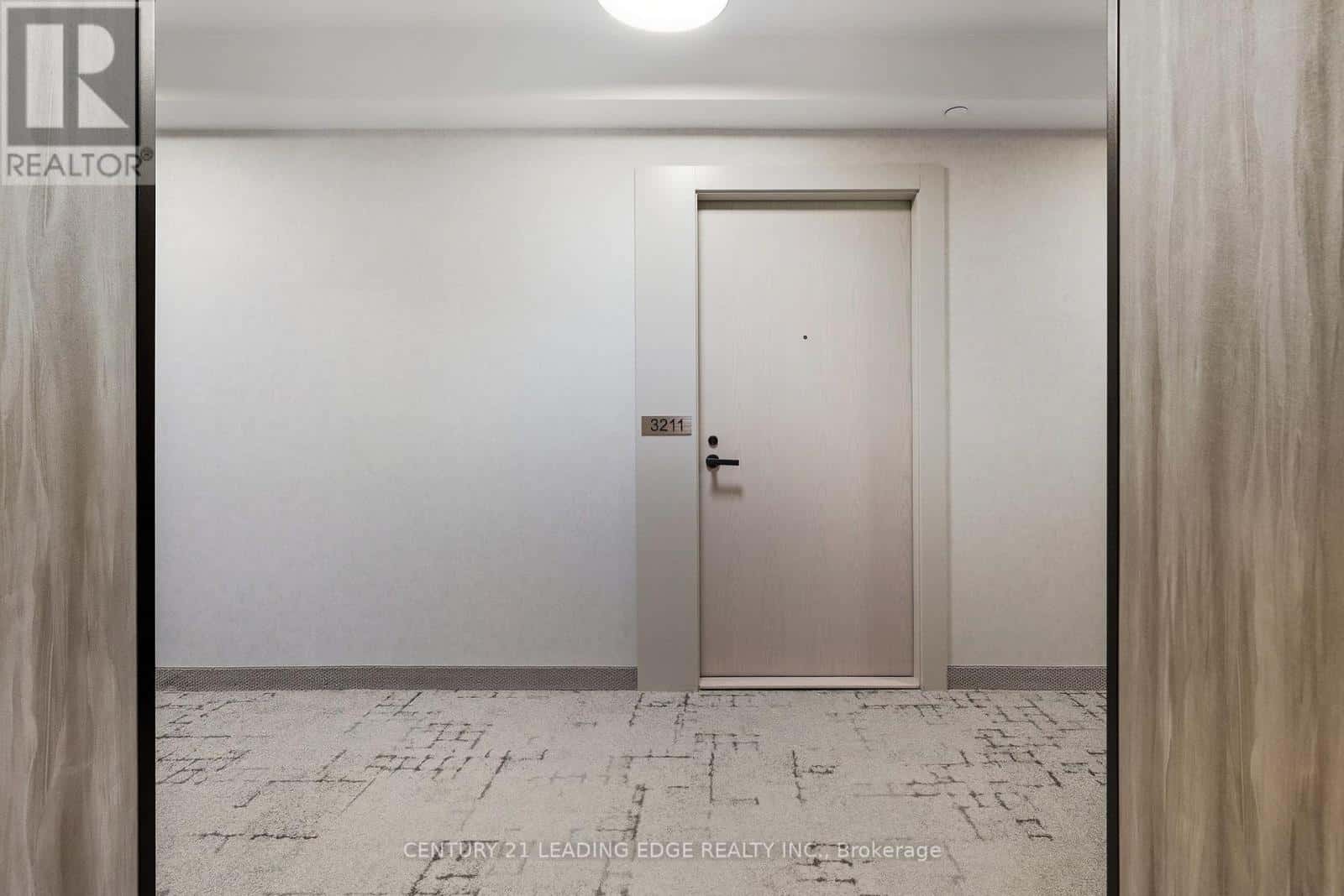 Vaughan (Vaughan Corporate Centre) — Vaughan (Vaughan Corporate Centre) - Photo 3 of 20