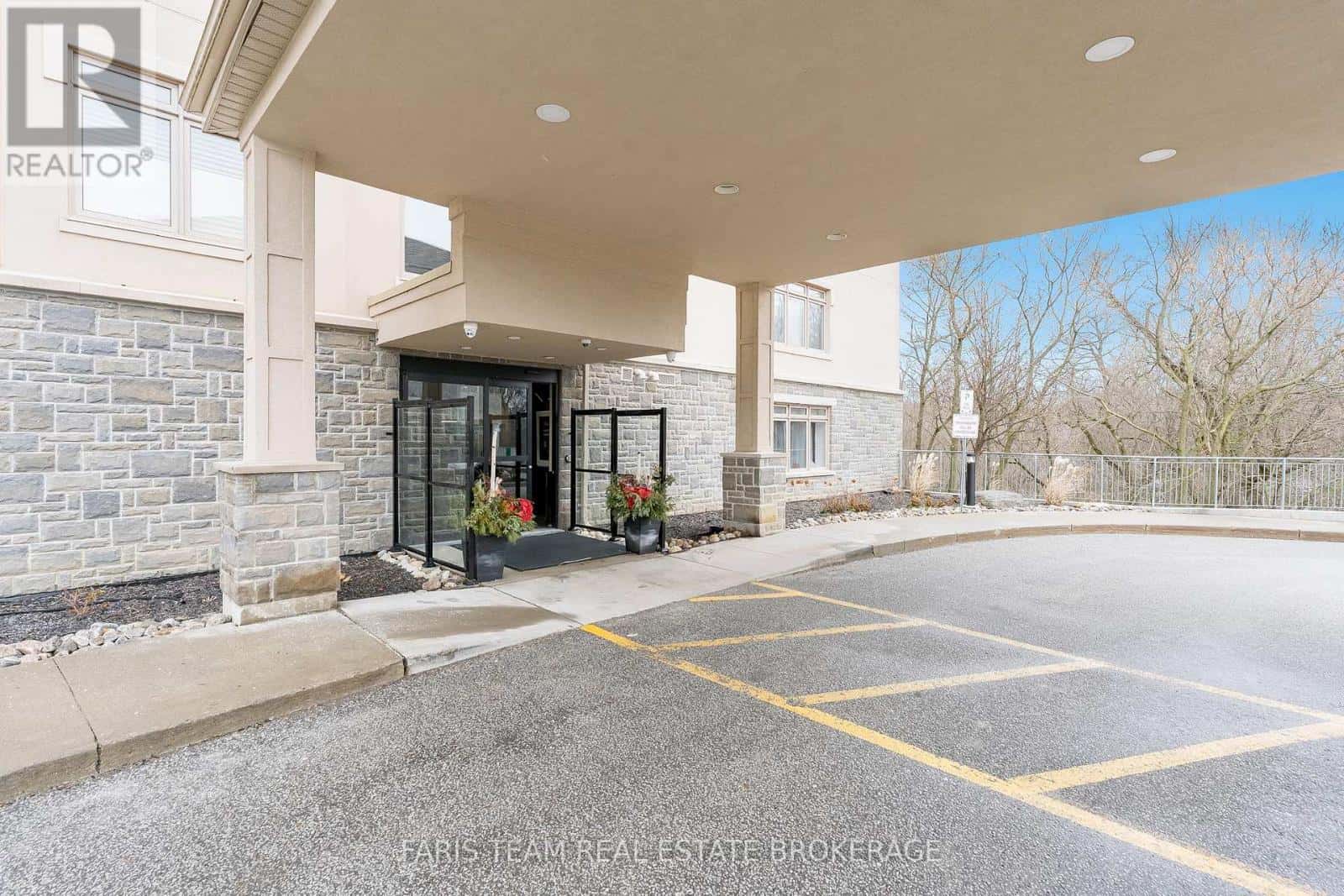 King (Schomberg) — King (Schomberg) - Photo 4 of 28