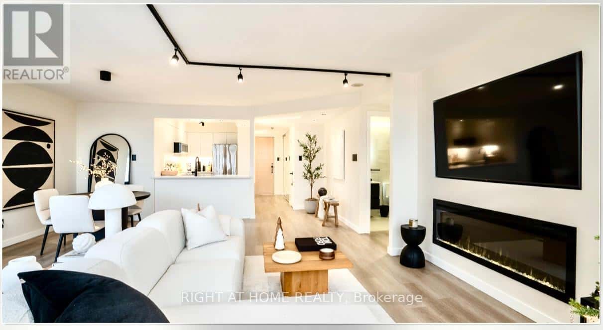 Mississauga (Hurontario) — Mississauga (Hurontario) - Photo 4 of 23